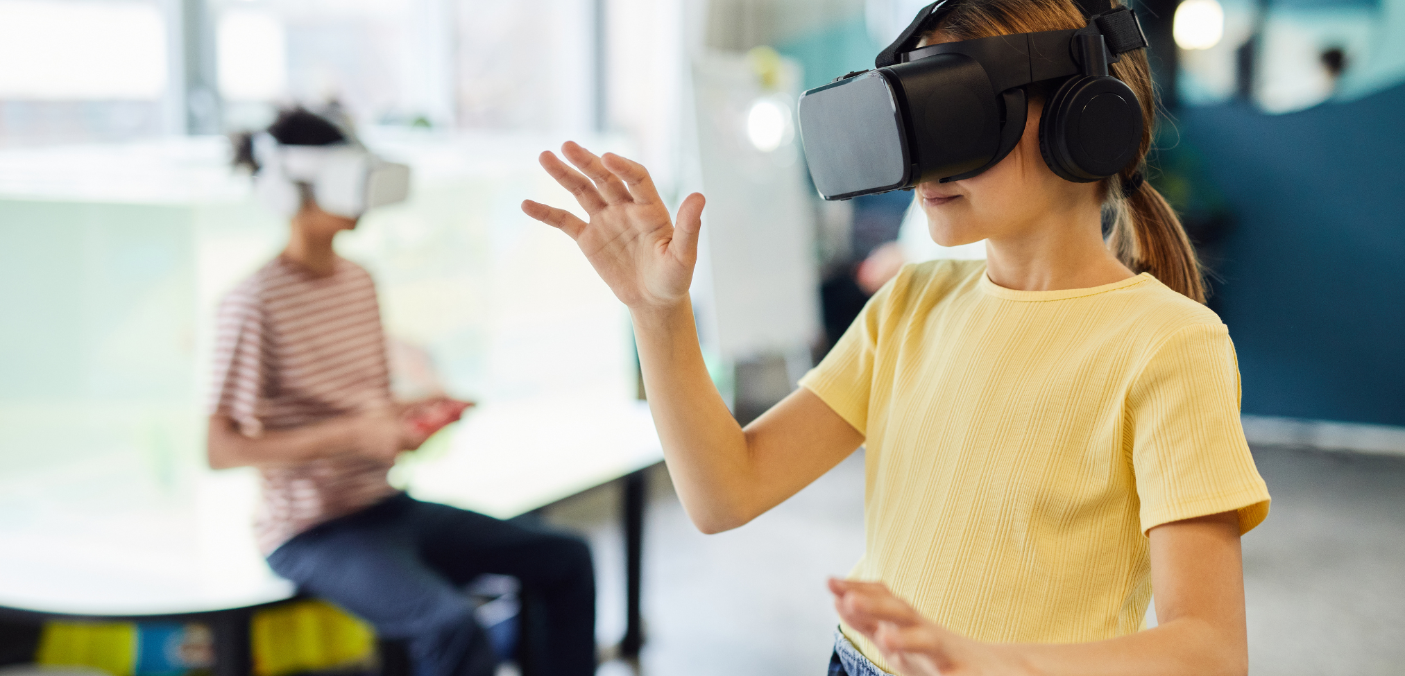 Beneficiile utilizării tehnologiei în școală: Robotica, Imprimantele 3D și Realitatea Virtuală în procesul de învățare