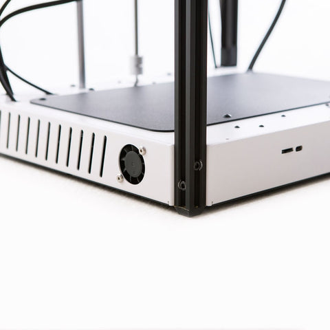 IMPRIMANTĂ 3D CU DOUĂ EXTRUDERE CLIMBER 8