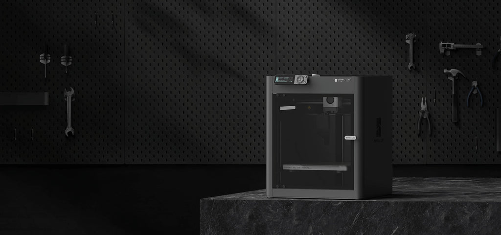 Bambu Lab P1S cu filtru carbon activ pentru reducerea mirosurilor