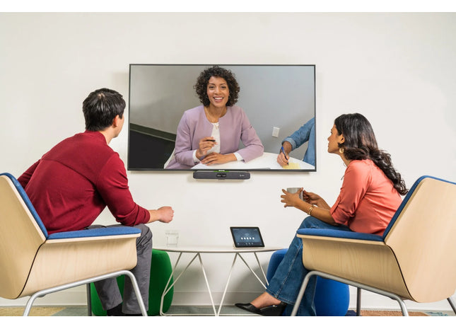 Poly Studio X30 All-In-One Video Bar cu TC8 Controller Kit