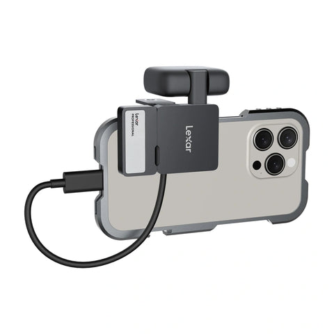Lexar Professional Go SL400 2 TB conectat la smartphone