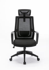 Scaun Serioux office Shark, greutate maxima suportata 150 kg, piston cu gaz clasa 4, manere fixe, tetiera reglabila, baza stea cu 5 picioare, negru