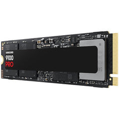 Samsung 9100 PRO 4TB montat pe placa de baza PCIe 5.0