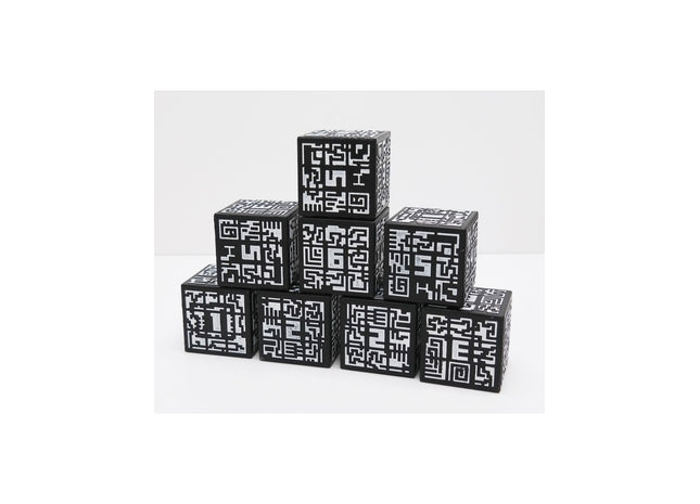 Set 8 cuburi QR Avantis ClassVR cu modele 3D