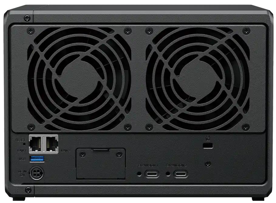 Vedere spate Synology DiskStation DS1525+ cu porturi LAN și USB